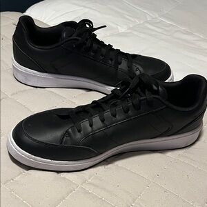 Black Men's Under Armour Sneakers